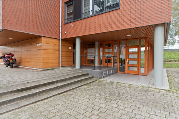 4.Laan der V.O.C. 340 - Almere.jpg